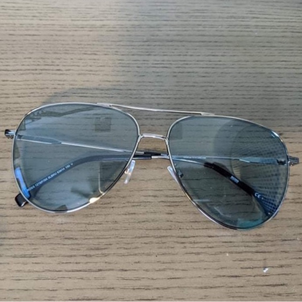 Hugo Boss Blue Gray Sunglasses NWOT
